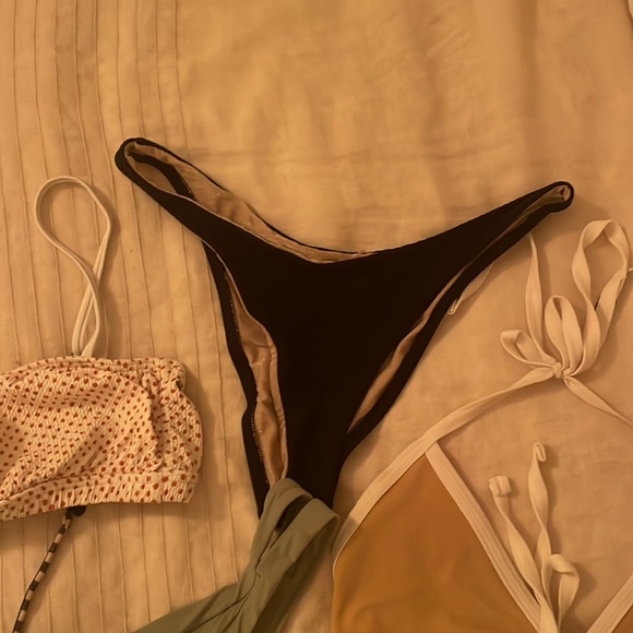 Bikini bundle - Picture 6 of 9
